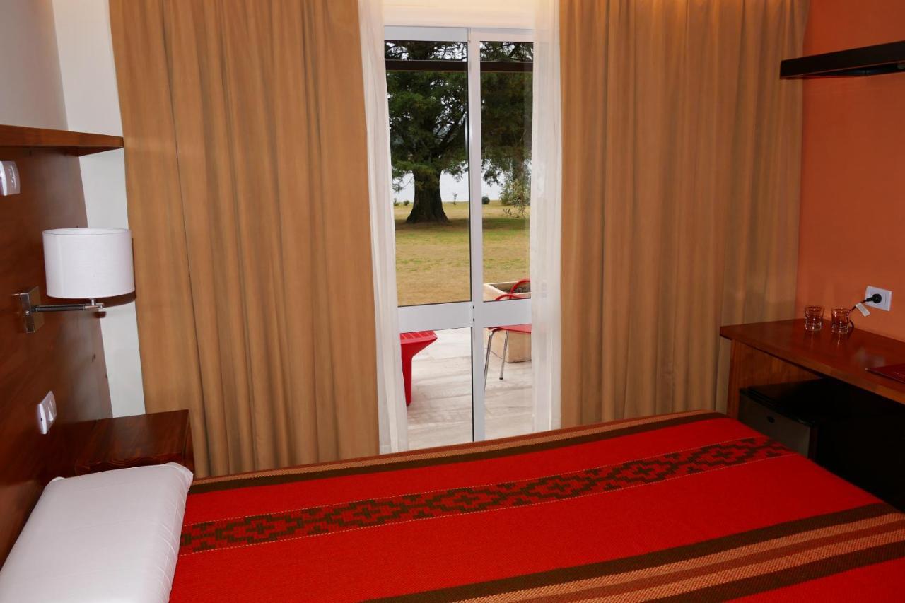 Amerian Villa Del Dique Bagian luar foto